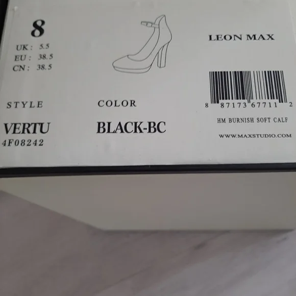 Heels - Picture 6 of 8